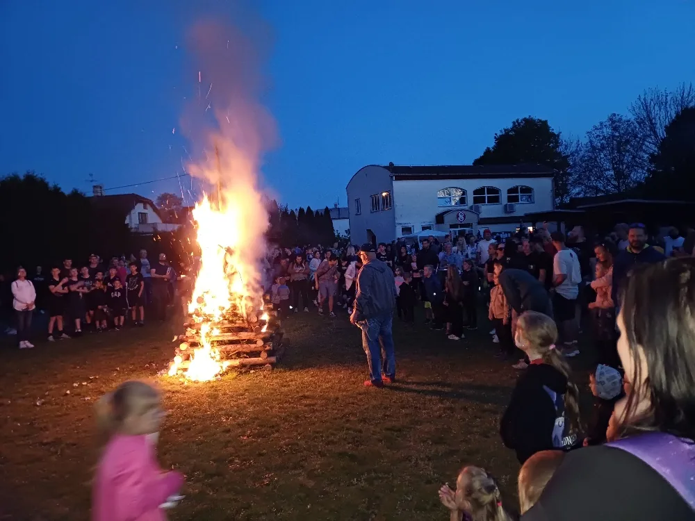 Magická vatra na závěr Čarodějného reje