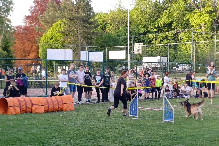 Kdo sportuje, nezlobí