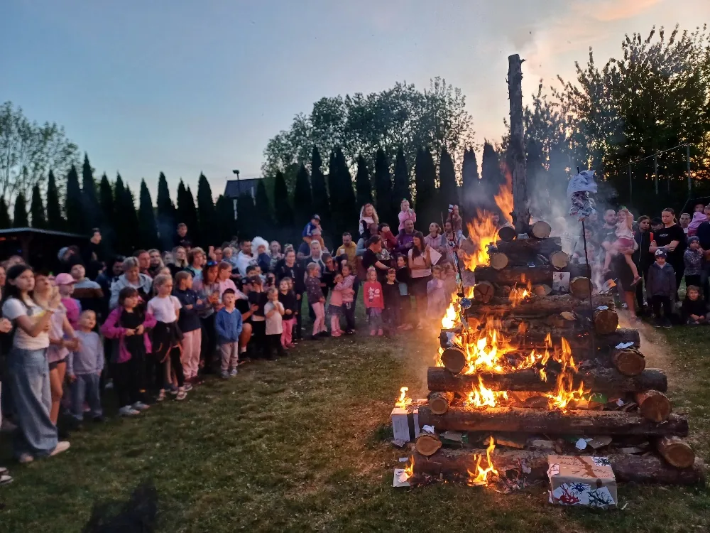 Magická vatra na závěr Čarodějného reje